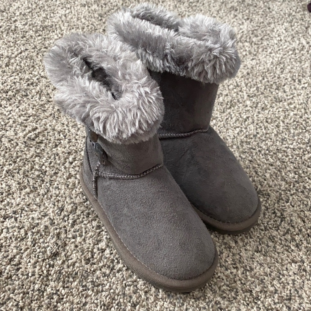 - Apres by Lamo girls boots
